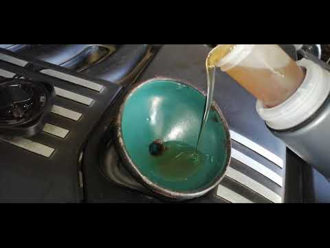 Видео: BMW E46 320d Замена моторного масла