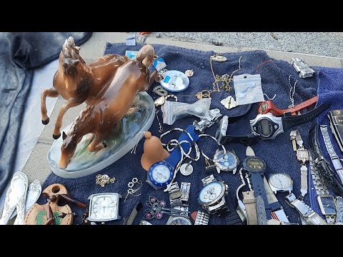 Видео: Київська барахолка на Почайній. Трошки покупочок 8 червня/Kyiv flea market on Pochainaya.