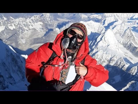Видео: #Эверест 2019. Интервью Валентина Сипавина для About Life. Первая #вышиванка на #Everest. Альпомания