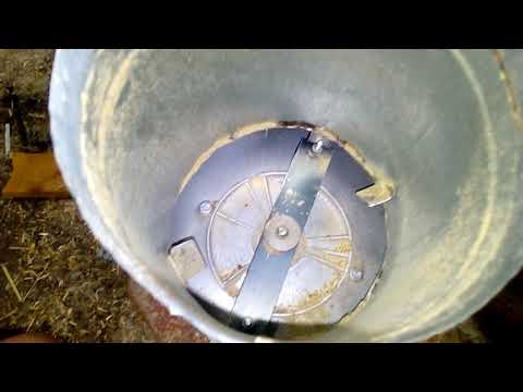 Видео: Переделиваем зернодробилку эликор в молотковую, дешиво и сердито