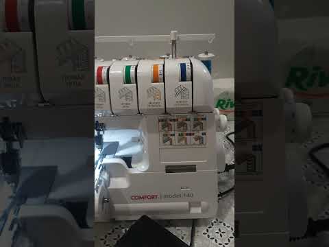 Видео: смазка , первая заправка и пробные строчки оверлок Comfort 140