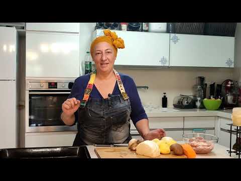 Видео: Для экономии времени: КУРИЦА с овощами в одной посуде