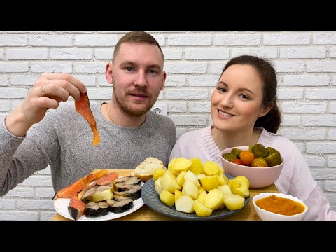 Видео: МУКБАНГ КАРТОФЕЛЬ РЫБА СКУМБРИЯ ФОРЕЛЬ СЕМГА MUKBANG POTATO FISH MACKEREL TROUT ответы на вопросы