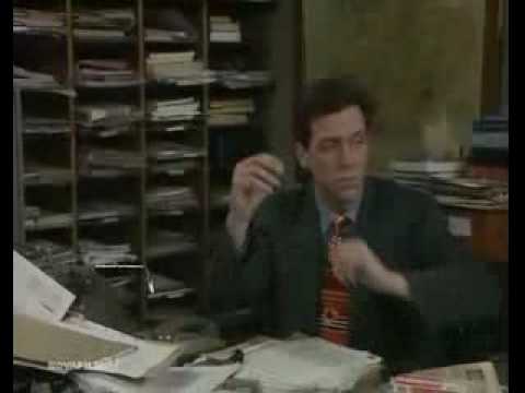 Видео: Шоу Фрая и Лори - Безнадёга и отчаяние