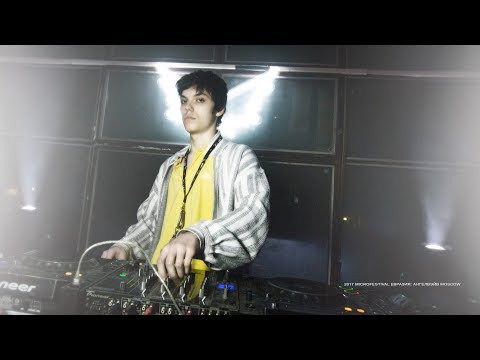 Видео: MAX 100PERCENT w/ Евразия: Ангелвэйв 17th Dec 2017 Pluton Moscow