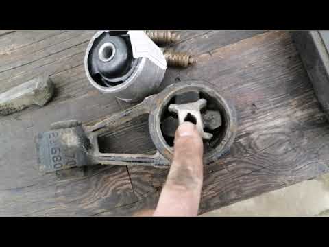 Видео: Замена сайлентблока верхней опоры Ситроен с5х7.