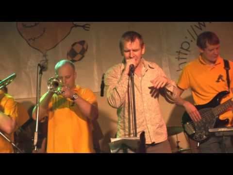 Видео: Cabernet Deneuve & Афоня (Ландыши) - Какое Мне Дело