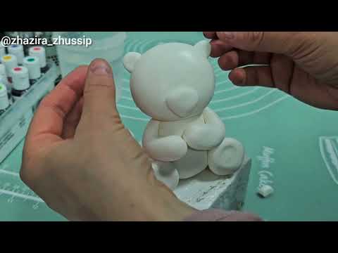 Видео: Мастикадан аю жасау ОП ОҢАЙ | Лепим мишку из мастики | make a bear from mastic #cakedecorating