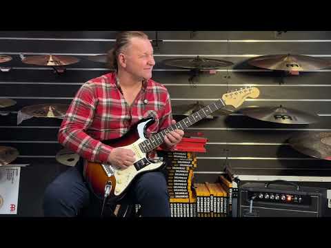 Видео: Обзор гитар Fender Stratocaster🎸🔥 #guitar #fender #обзоргитары #stratocaster #гитара #гитараминск