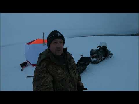 Видео: Рыбалка на Кольском,в одиночку за налимом