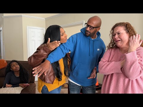 Видео: Шарра нападает на Бетани за то, что она оплачивает ремонт её машины и пытается заставить её чувст...