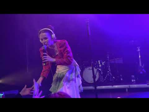 Видео: Монеточка - Каждый раз - Helsinki - 12.12.22