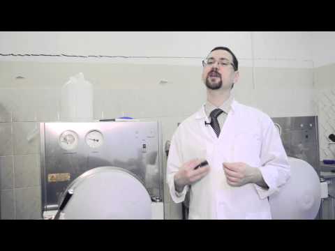 Видео: Мастер-класс "Работа с биотехнологическим оборудованием. Приготовление питательных сред"