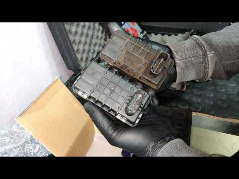 Видео: Замена сервопривода турбины  MERCEDES SPRINTER 3.0D, 218CD, 318CD, 418CD, 518CDI