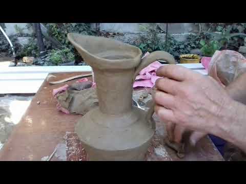 Видео: Лепная керамика без гончарного круга. Часть 2. Modeled ceramics without a potter s wheel. Part 2.