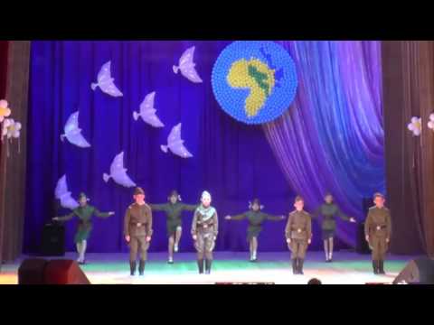 Видео: По Берлинской мостовой
