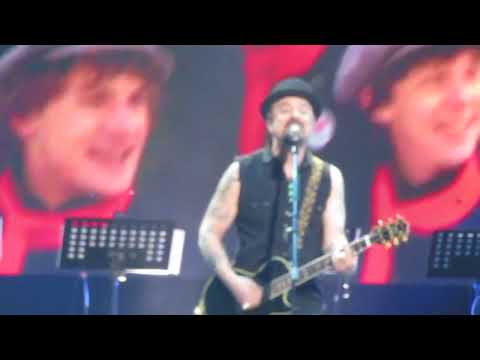 Видео: Николай Фоменко, Максим Леонидов - Ничего не исчезает + Моя любовь на пятом этаже