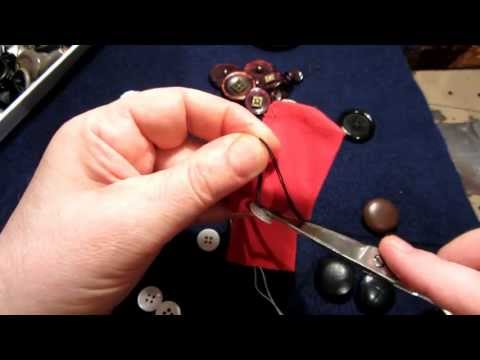 Видео: Как пришить правильно  пальтовую пуговицу, на ножке