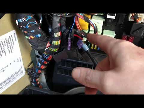 Видео: LandRover RangeRover с разряженной батареей