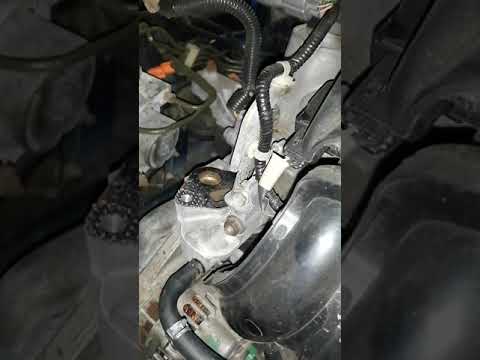 Видео: Хонда HONDA дёргается пинается коробка. фит джаз пилот шрв HRV, Устранение проблеммы