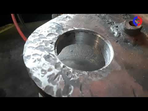 Видео: Ремонт посадочных мест под втулки экскаватора XCMG WZ 30-25 в Караганде