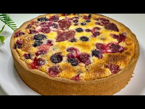 Видео: ПЕСОЧНЫЙ Пирог с Замороженными Ягодами! ОЧЕНЬ НЕЖНЫЙ И ПОЛЕЗНЫЙ ДЕСЕРТ!