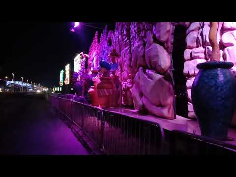 Видео: Мы посещаем иллюминацию в Блэкпуле в 2025 году