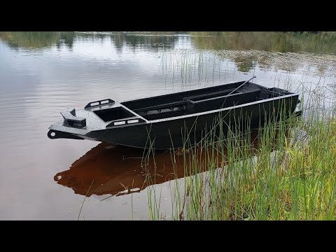 Видео: Спаял себе лодку из ПНД. Лодка-болотоход