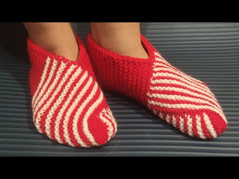 Видео: Следки спицами.Подробный мастер класс, свяжет даже начинающий.