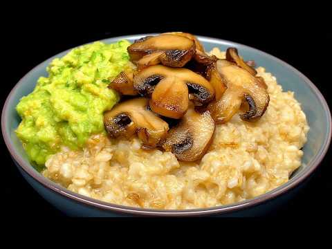 Видео: 👉 Потерял 22 фунта (10 кг) за 30 дней! Острый овсяный завтрак, который сжигает жир