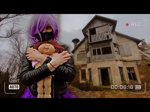 Видео: ЖУТКИЙ заброшенный особняк. КТО тут ЖИЛ? Дом Алисы Странной.