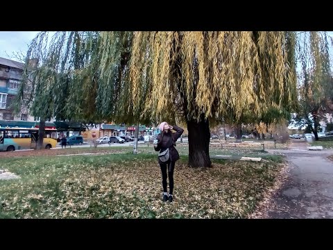 Видео: Гадяч. В КАФЕ ЗНІМАТИ НЕ МОЖНА! Поламані лавочки у центрі міста😮‍💨 але....є плюси #мандрівник