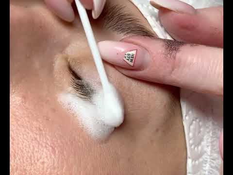 Видео: Подготовка ресниц к наращиванию