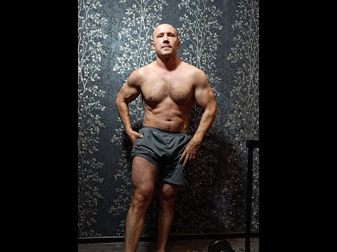 Видео: Как накачать ноги натуралу