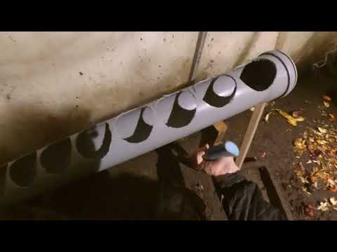 Видео: Кормушки для кур из канализационной трубы