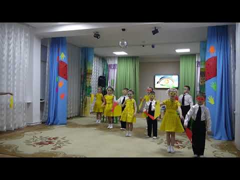 Видео: Сцена в Центре   Бумажный оркестр