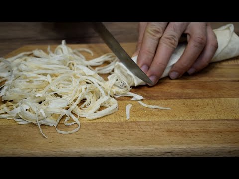 Видео: Просто нарежьте ЛАВАШ соломкой! Вкуснятина НА ЗАВТРАК за считанные минуты! Вкусно и Быстро!