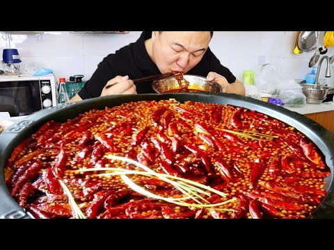 Видео: цян ест "Чунцинский само