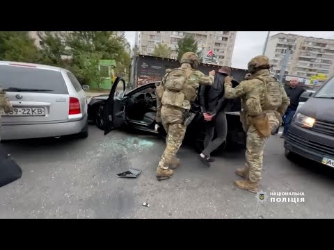 Видео: Нацполіція перекрила контрабандний канал постачання кокаїну з Європи