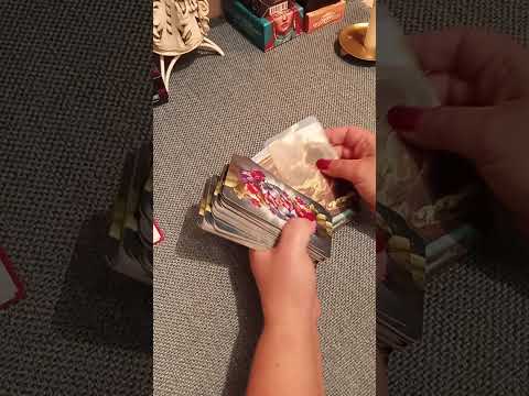 Видео: Таро для мужчин. БЫВШАЯ, ПРОСТО ЛЮБОПЫТНО, КАК ОНА? 