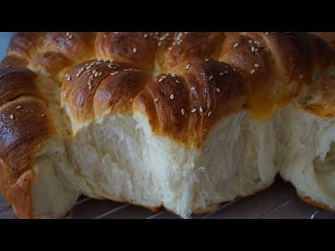 Видео: ПОГАЧА. СДОБНЫЙ ХЛЕБ ИЗ БУЛОЧЕК/Bakery bread from bread rolls