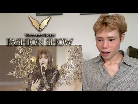Видео: Реакция на Лизу на показе мод Victoria's Secret 2024 🪽🖤🩷 двери, которые она открыла 💅🏻🌚✨
