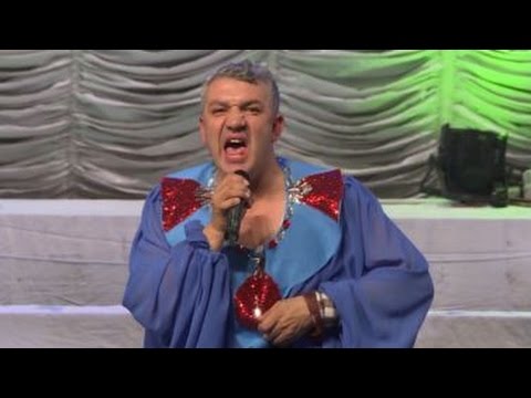 Видео: Мадонне помогли таджикские поклонники