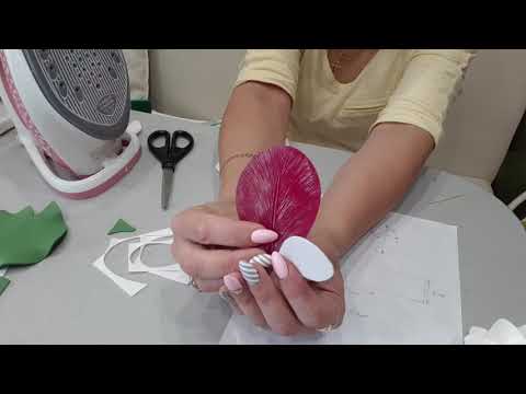 Видео: Мастер-класс "Водяная лилия из фоамирана". Оригинальные пригласительные на свадьбу