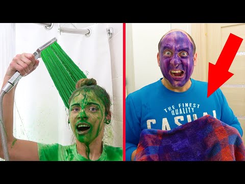 Видео: Самые ВЕСЕЛЫЕ и СМЕШНЫЕ РОЗЫГРЫШИ Толика и Леры. Крейзи шоу