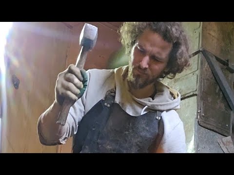 Видео: Моя первая кузница) my first forge )