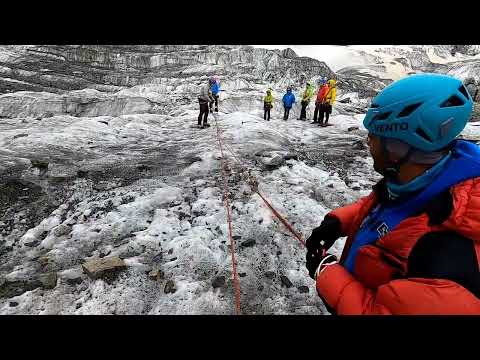 Видео: Спасработы. Спасение из ледниковой трещины. Часть 2