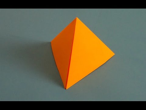 Видео: как сделать объемный треугольник из бумаги / пирамида из бумаги