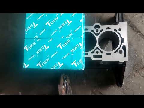 Видео: MITSUB 6G74 6G75 расточка 0.5 поршни ТЕЙКИН