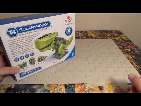 Видео: Игрушка-конструктор на солнечной батарее - Посылка